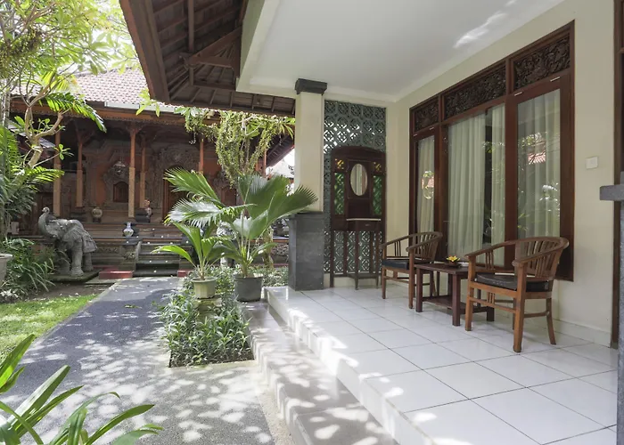 Hotel Sans Vibes Puri Mango Hotel Sanur 2*