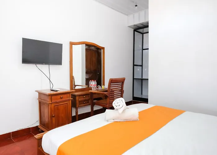 Sans Vibes Puri Mango Hotel Sanur 2*