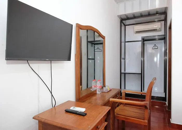 Hotel Sans Vibes Puri Mango Hotel Sanur 2*
