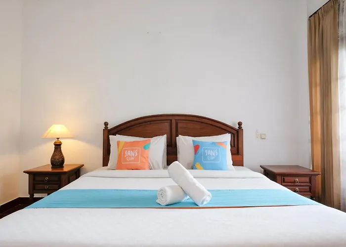 Hotel Sans Vibes Puri Mango Hotel Sanur 2*