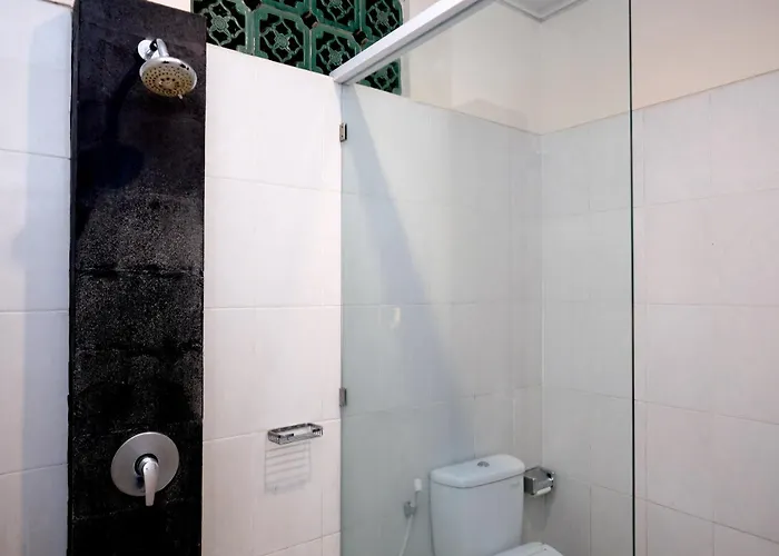 Sans Vibes Puri Mango Hotel Sanur 2*